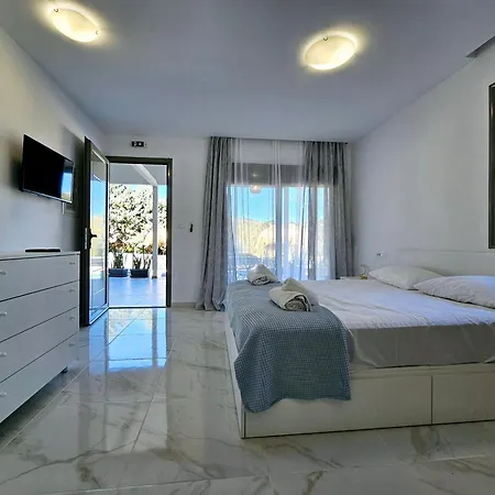 Dream Luxury & Apartman Pasztída